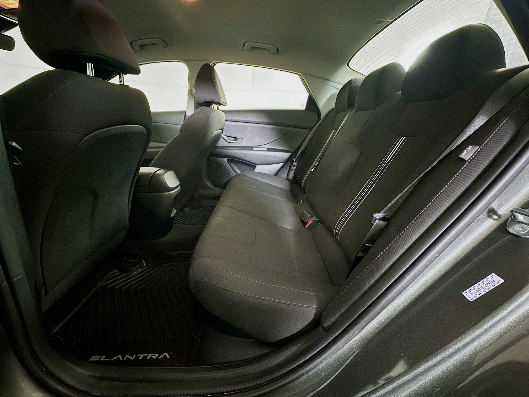Used 2024 Hyundai Elantra Blue image 28