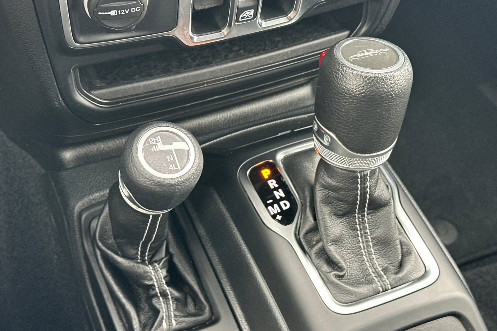 Certified 2022 Jeep Gladiator Overland w/ Safety Group image 23