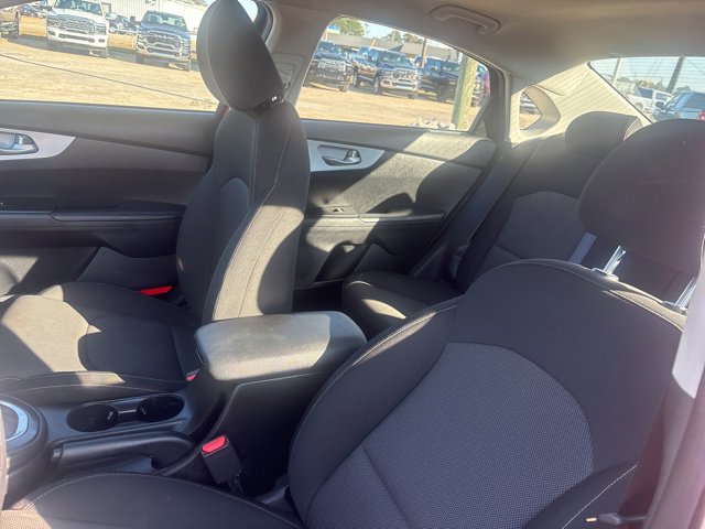 Used 2024 Kia Forte LXS w/ LXS Technology Package image 17