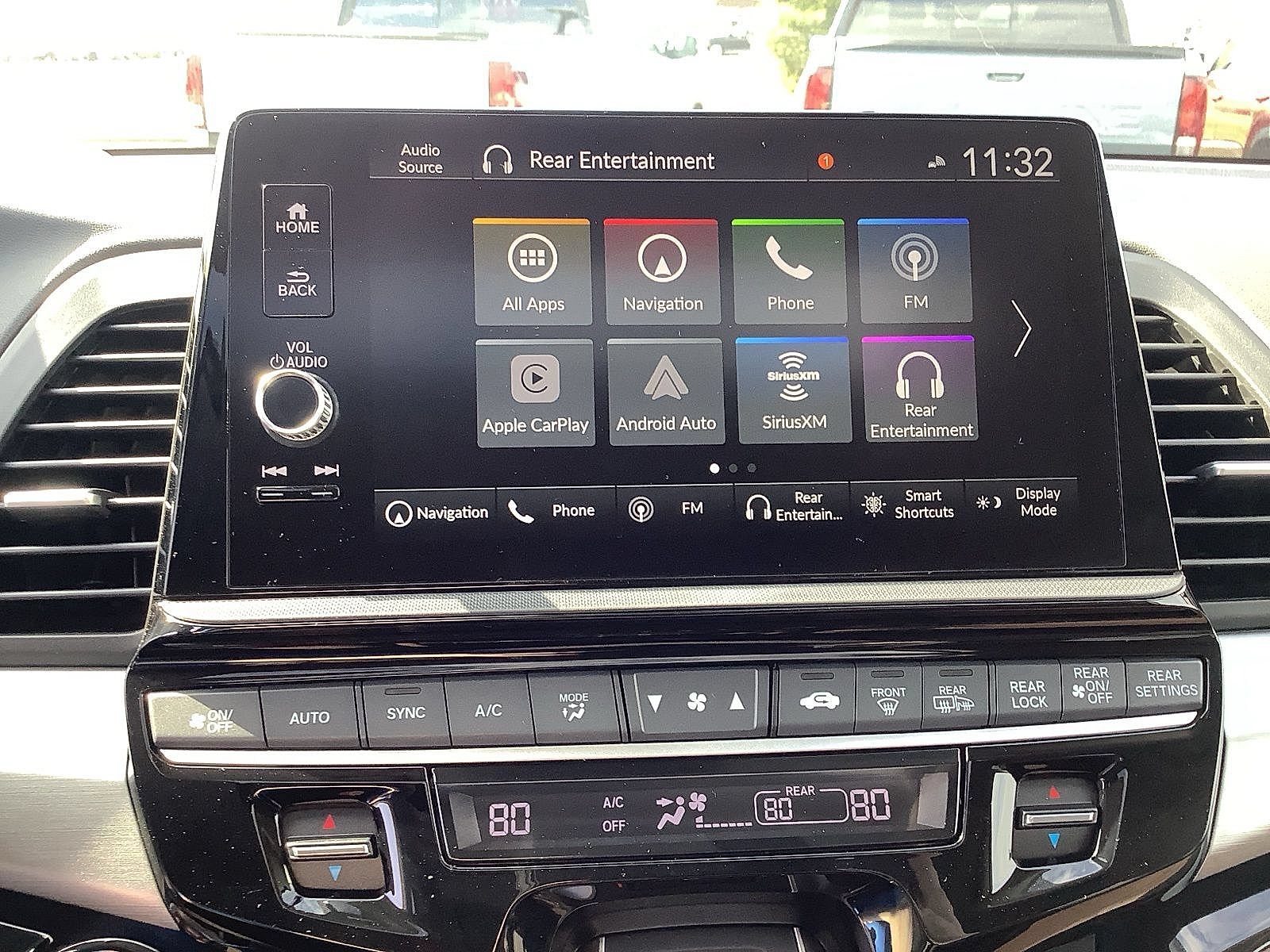 New 2026 Honda Odyssey Touring image 17