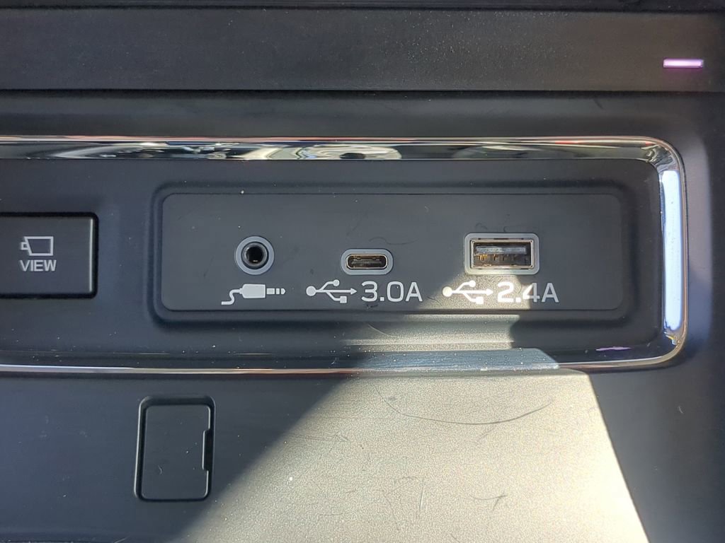 Certified 2025 Subaru Ascent Limited AWD/4WD image 26