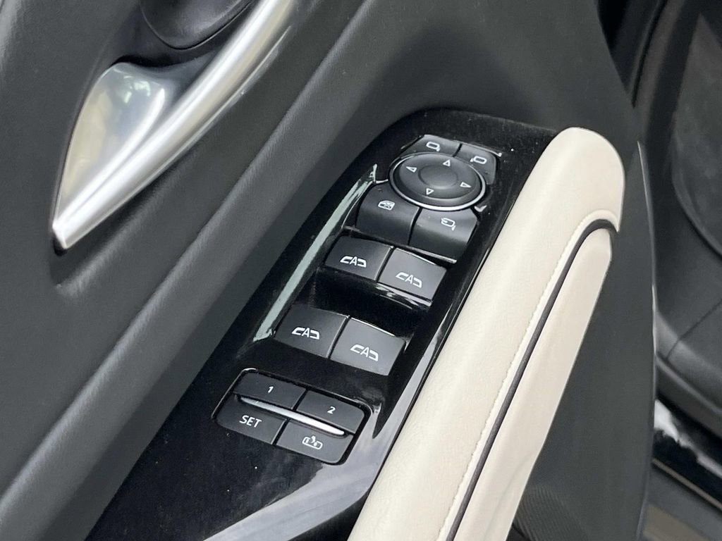 Used 2021 Cadillac Escalade Sport w/ Driver Assist Tech Package image 26