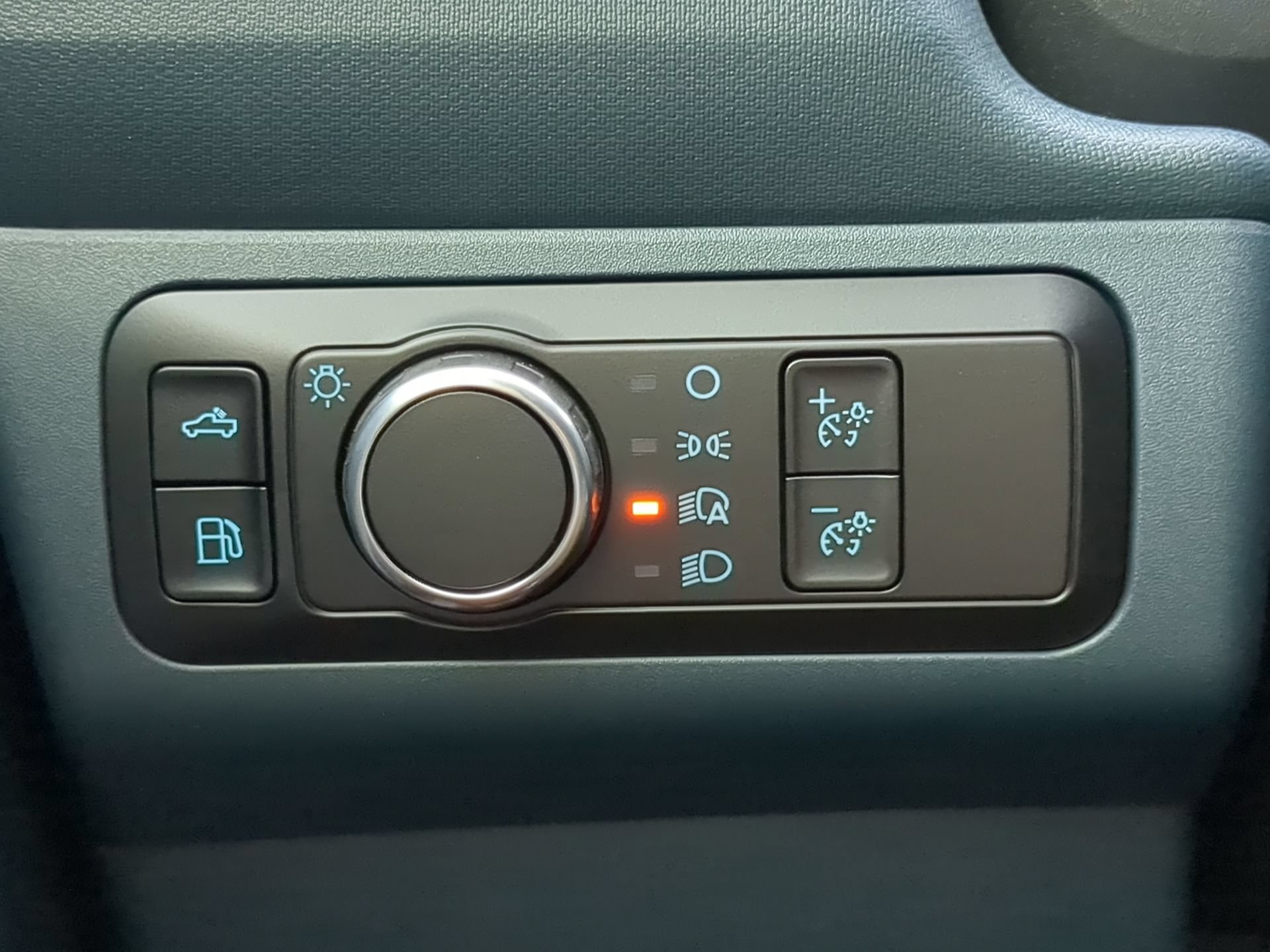 New 2026 Ford Maverick XLT w/ XLT Luxury Package FWD image 66