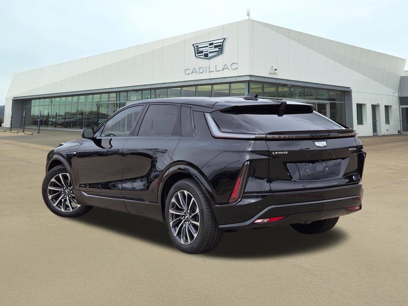 New 2026 Cadillac Lyriq Premium Sport w/ LPO, Floor Liner Package AWD/4WD image 4