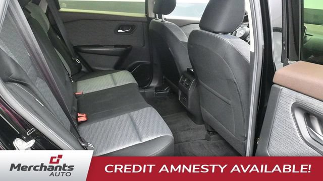 Used 2023 Nissan Rogue SV FWD image 10