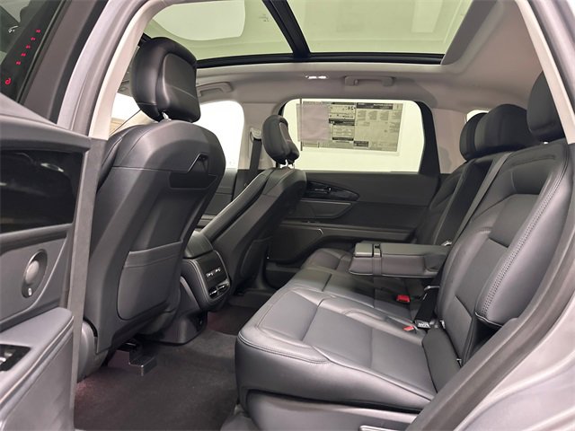 New 2026 Lincoln Nautilus Premier w/ Equipment Group 102A image 18