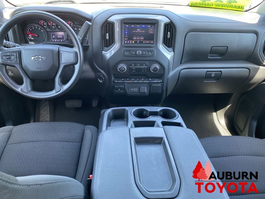 Used 2024 Chevrolet Silverado 1500 Custom Trail Boss w/ Dark Appearance Package AWD/4WD image 24