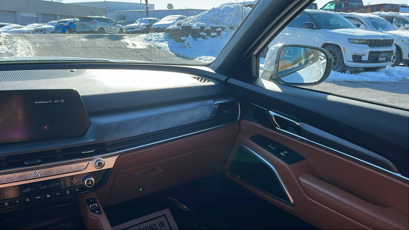 Used 2023 Kia Telluride EX X-Line image 28