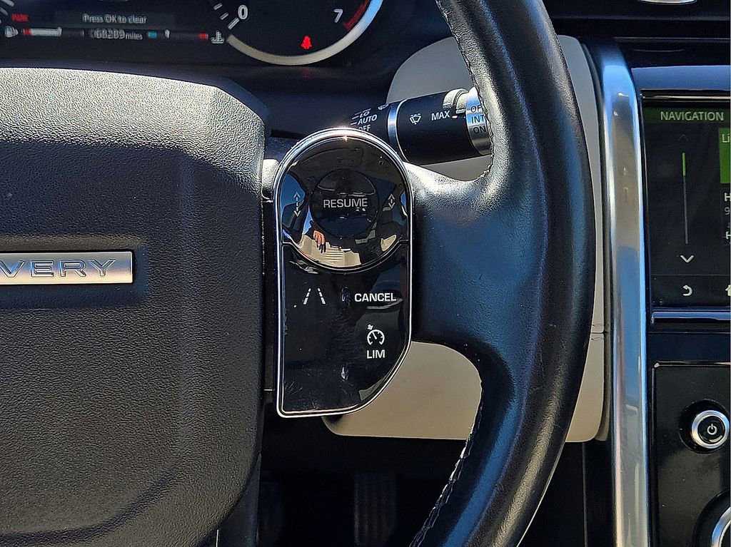Used 2020 Land Rover Discovery Sport S image 13