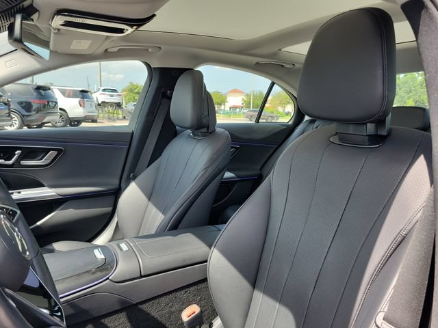 Used 2025 Mercedes-Benz E 350 Sedan w/ Winter Package image 21