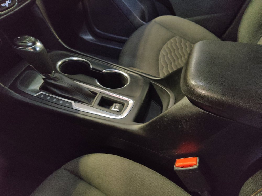 Used 2020 Chevrolet Equinox LT FWD image 26