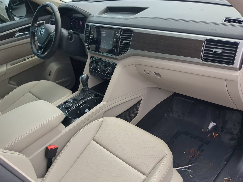 Used 2019 Volkswagen Atlas SEL R-Line AWD/4WD image 13