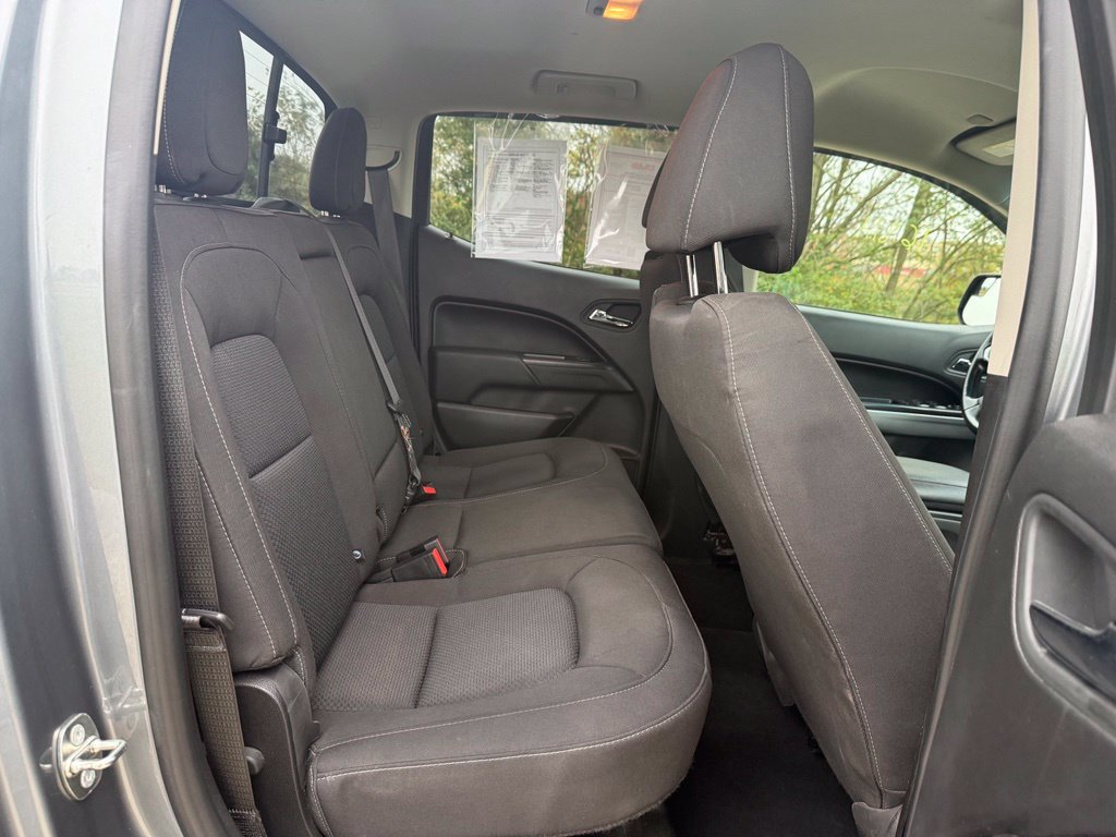 Used 2019 Chevrolet Colorado LT w/ LT Convenience Package RWD image 16