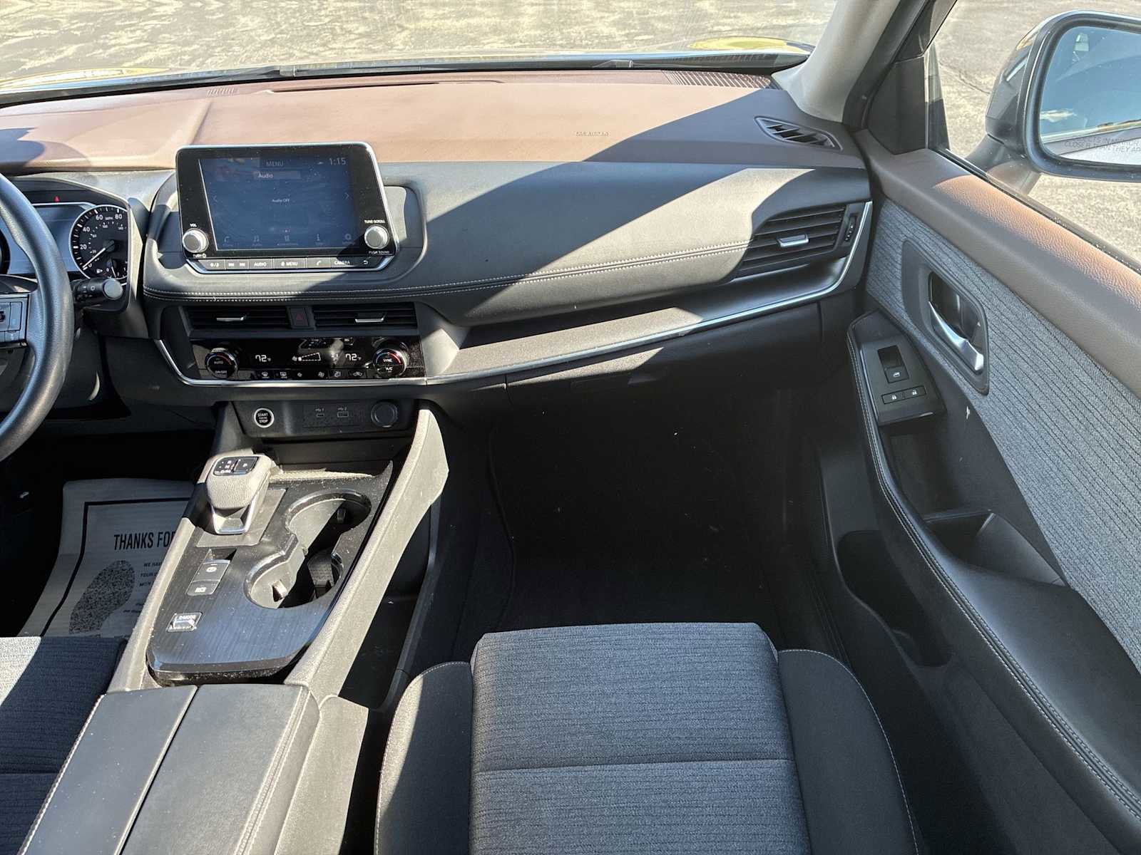 Used 2023 Nissan Rogue SV image 27