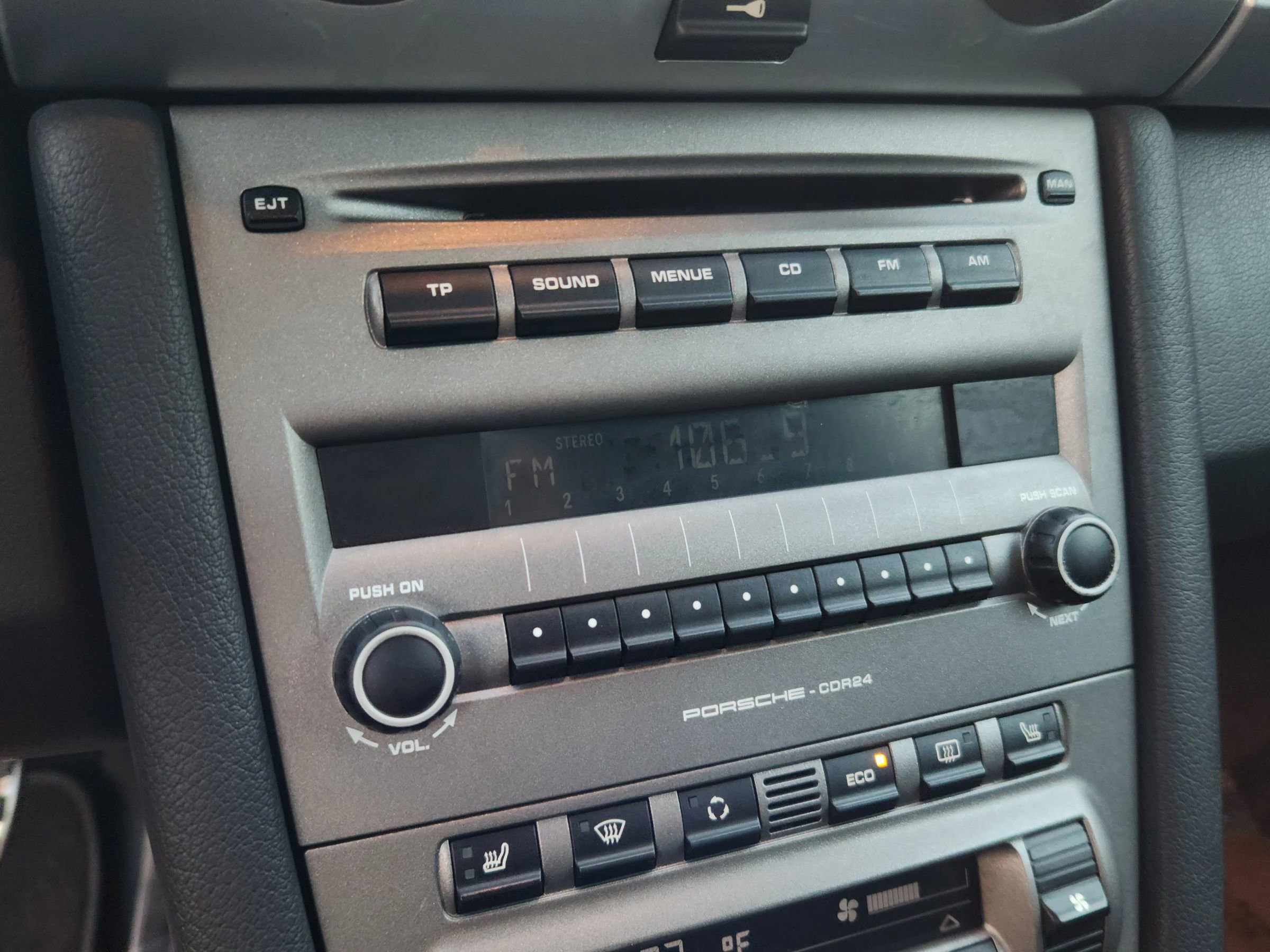 Used 2007 Porsche Boxster S image 14