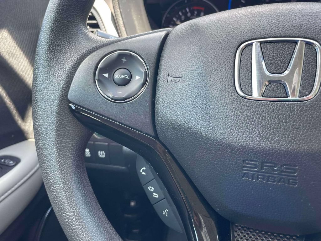 Certified 2021 Honda HR-V LX image 21