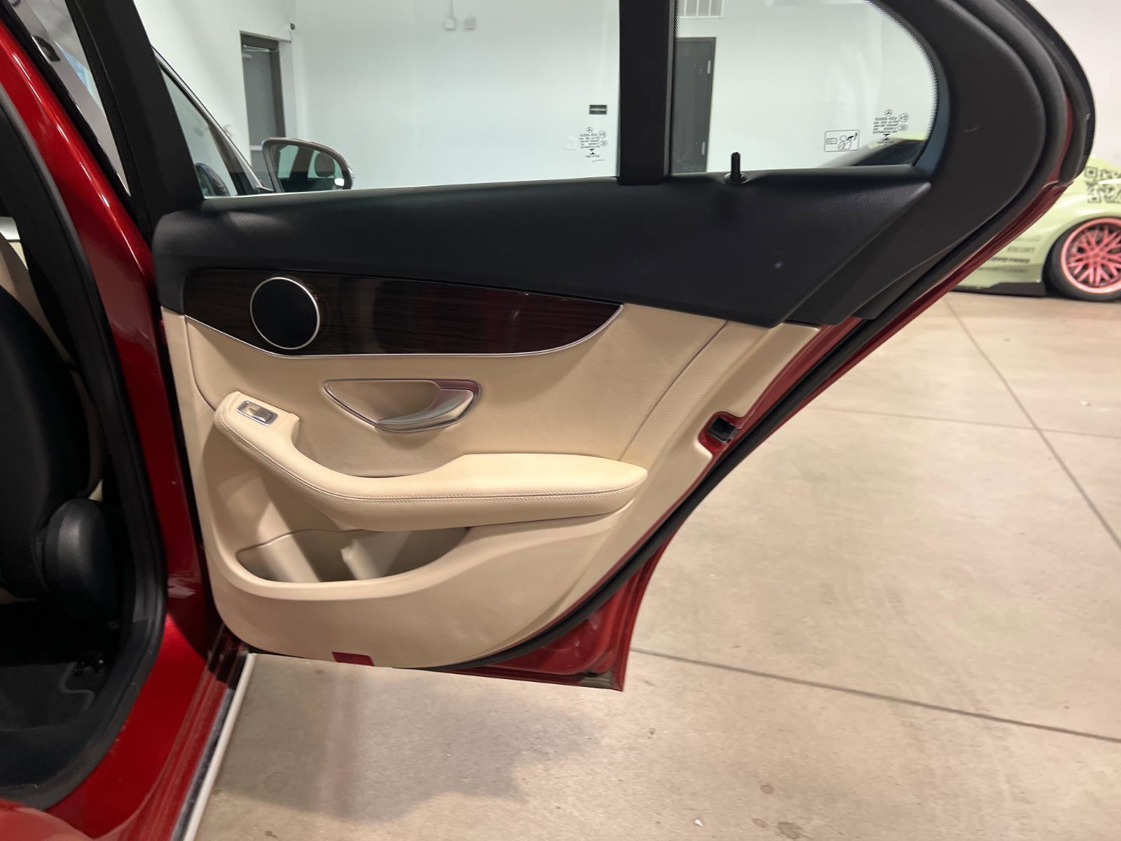 Used 2018 Mercedes-Benz C 300 4MATIC Sedan image 36