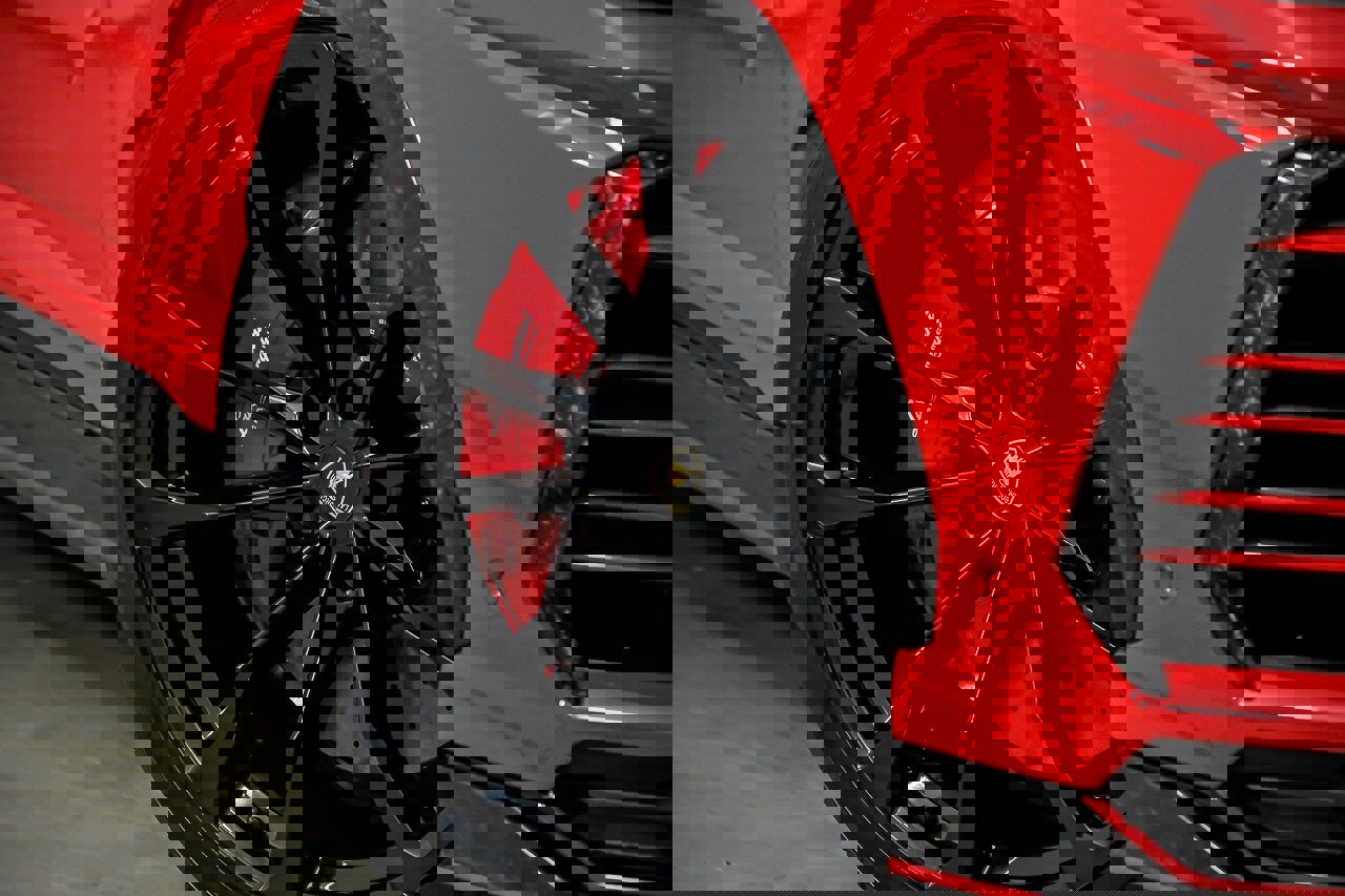 Used 2021 Lamborghini Urus AWD/4WD image 4