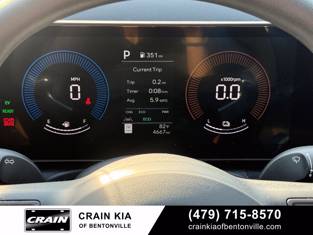 Used 2026 Hyundai Tucson Blue SE w/ Tow & Go Package AWD/4WD image 14