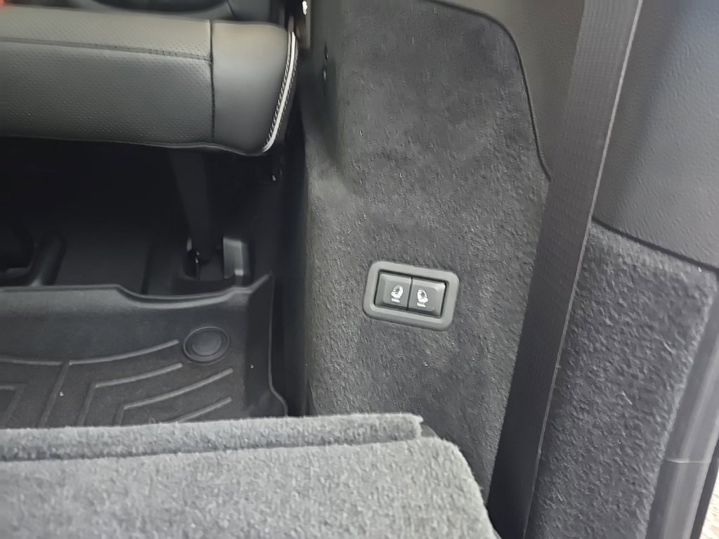 Used 2024 Jeep Grand Wagoneer Series II w/ Quick Order Packagew 28T image 30