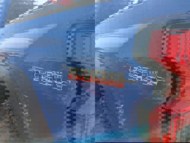 Used 2025 Chevrolet Colorado Trail Boss image 8