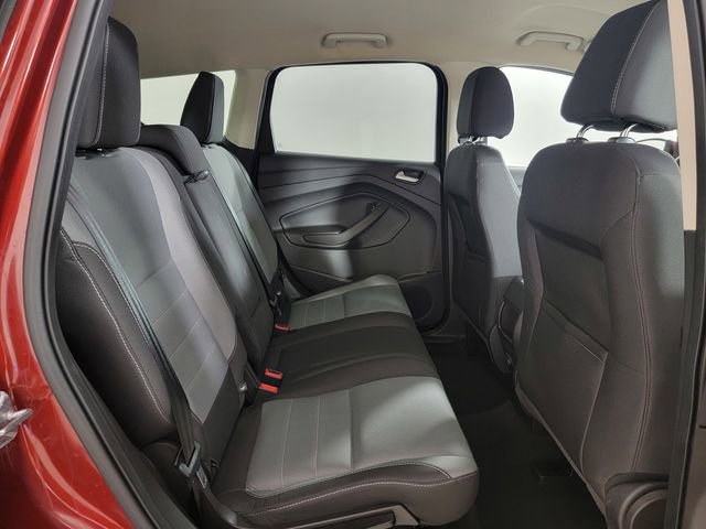 Used 2016 Ford Escape SE FWD image 17