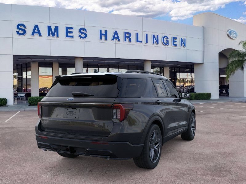 New 2026 Ford Explorer ST-Line w/ ST-Line Street Pack RWD image 8