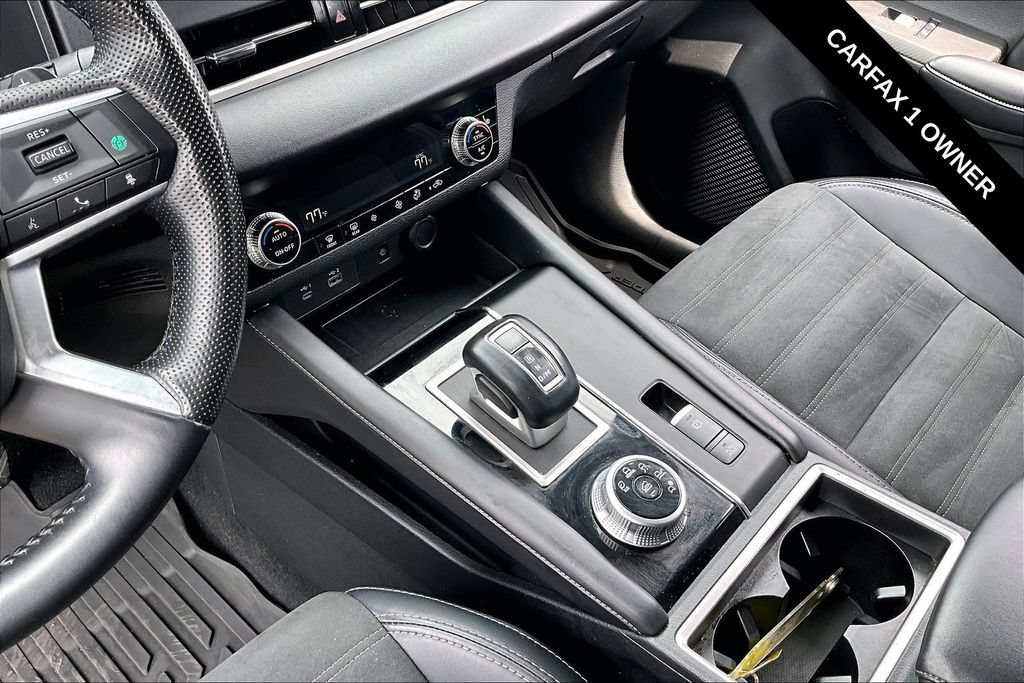 Used 2024 Mitsubishi Outlander SE FWD image 8