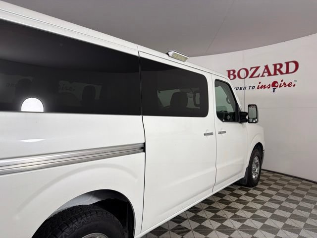 Used 2017 Nissan NV 3500 SL RWD image 16