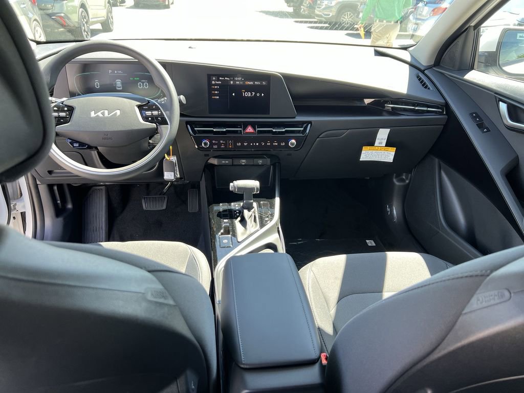 New 2026 Kia Niro LX FWD image 20