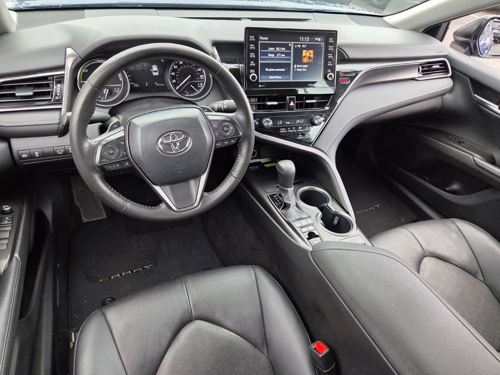 Used 2024 Toyota Camry XSE w/ Cold Weather Package image 9