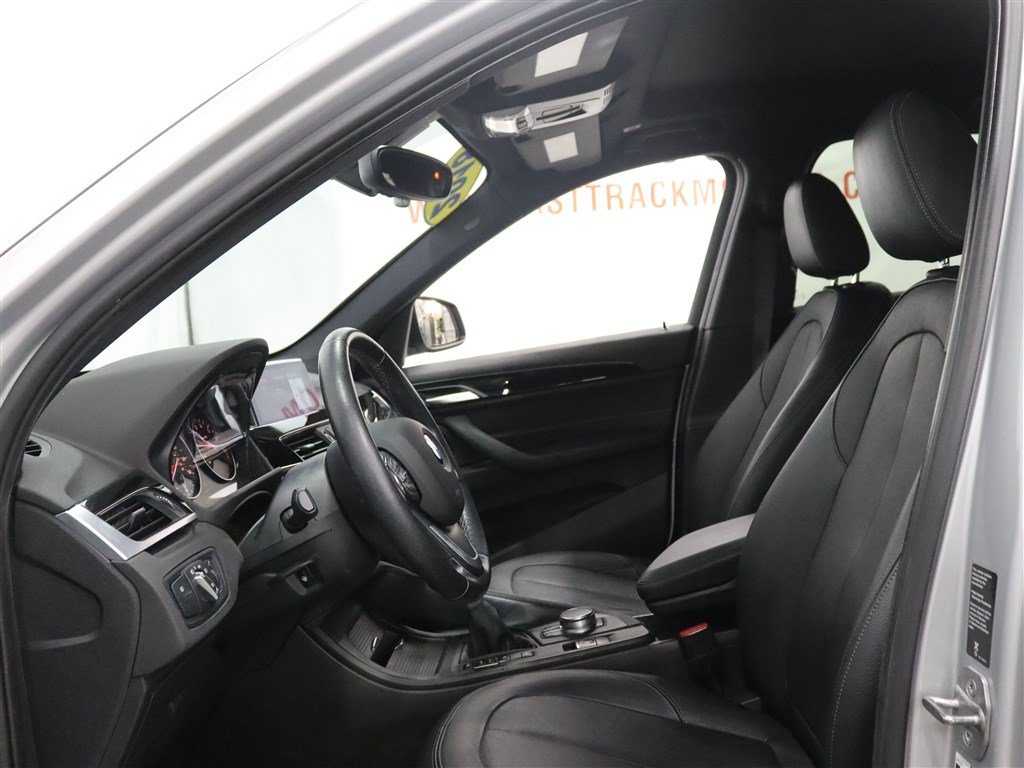 Used 2018 BMW X1 xDrive28i AWD/4WD image 13