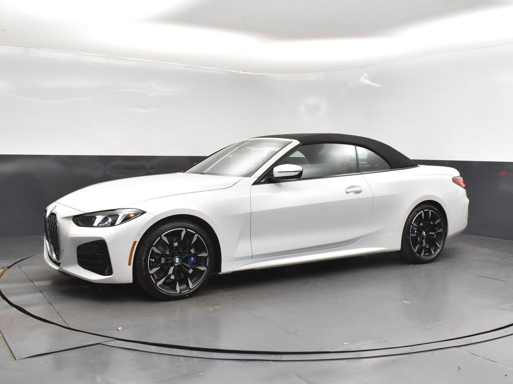 New 2026 BMW 430i Convertible w/ M Sport Package image 3