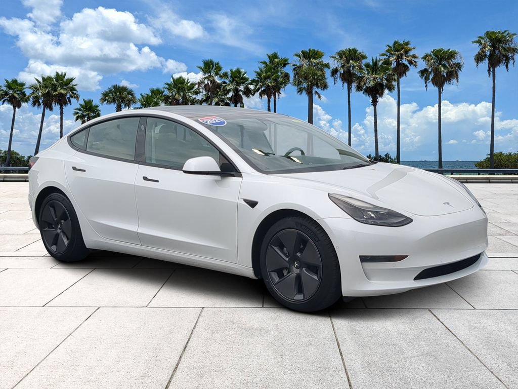 Used 2021 Tesla Model 3 Standard Range Plus RWD image 6