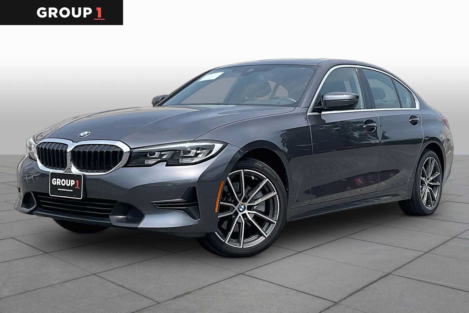 Used 2019 BMW 330i xDrive Sedan w/ Driving Assistance Package AWD/4WD image 1