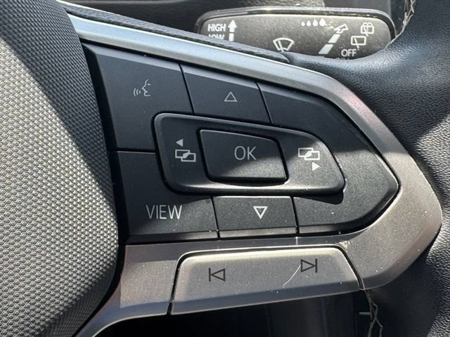 Used 2024 Volkswagen Tiguan SE AWD/4WD image 12