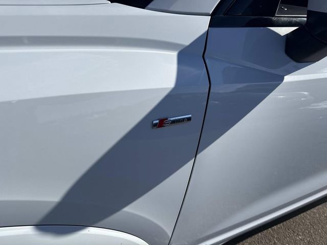 Used 2024 Audi Q3 2.0T Premium Plus image 17