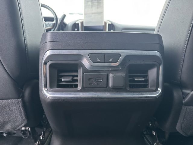 Used 2021 Chevrolet Silverado 1500 High Country w/ Technology Package image 24