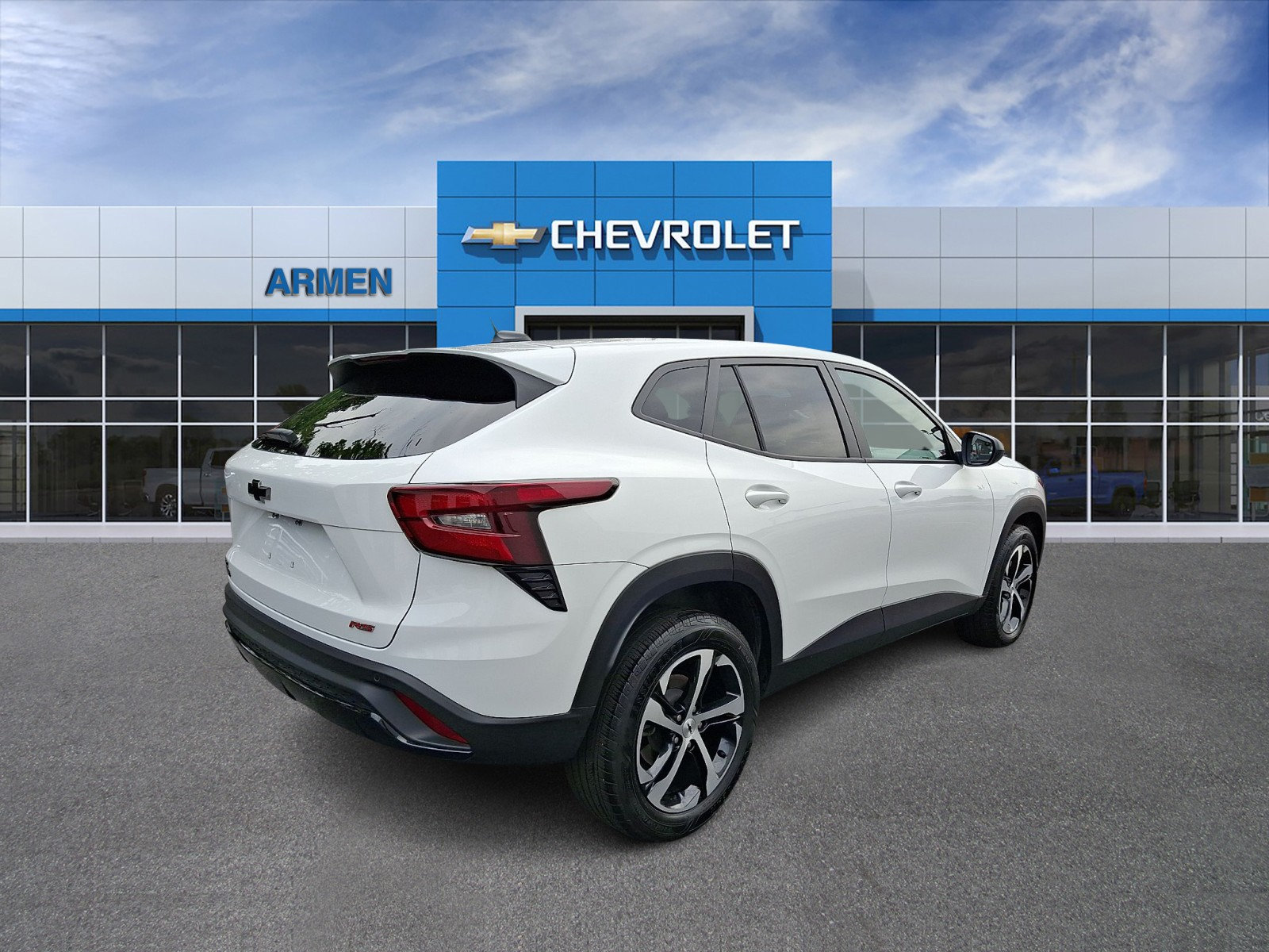 Used 2025 Chevrolet Trax RS w/ Driver Confidence Package FWD image 5