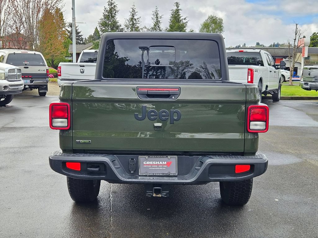 Used 2023 Jeep Gladiator Sport AWD/4WD image 6