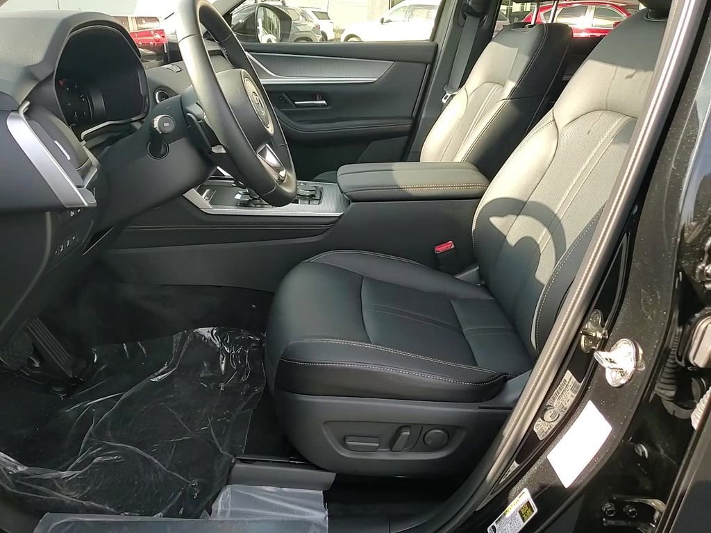 New 2025 MAZDA CX-70 3.3 Turbo w/ Premium Package image 13