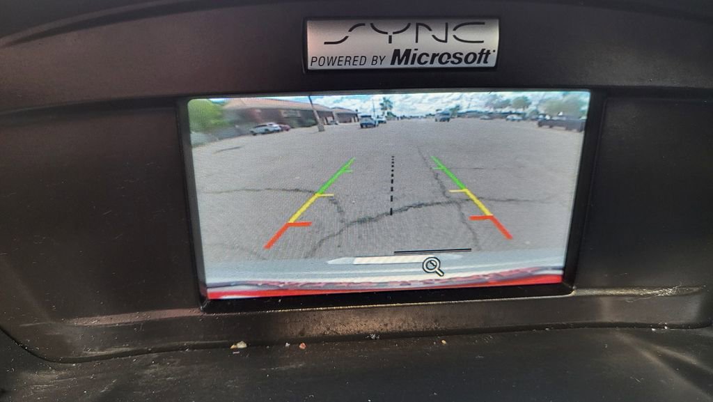 Used 2015 Ford Escape SE image 33