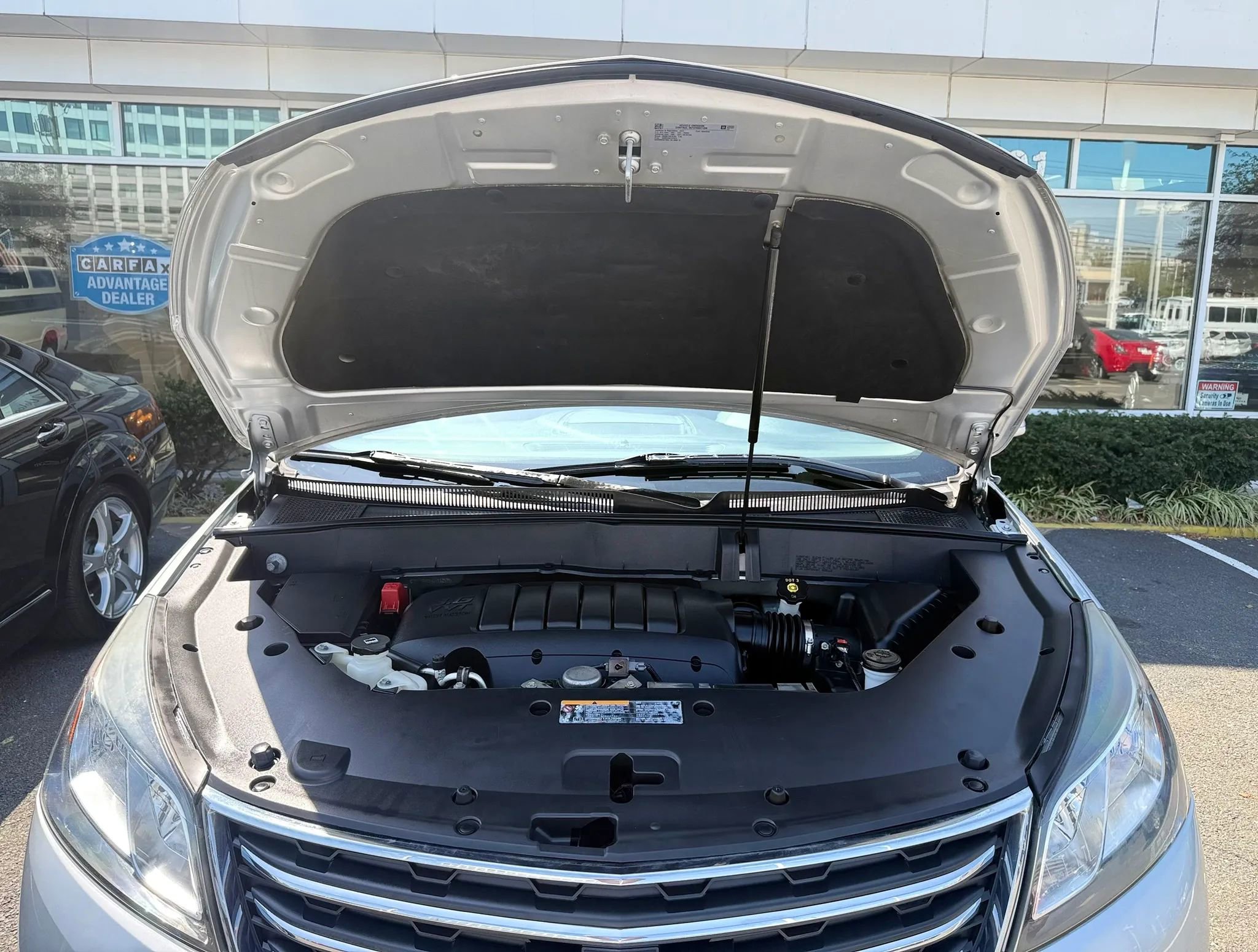 Used 2017 Chevrolet Traverse LT image 39