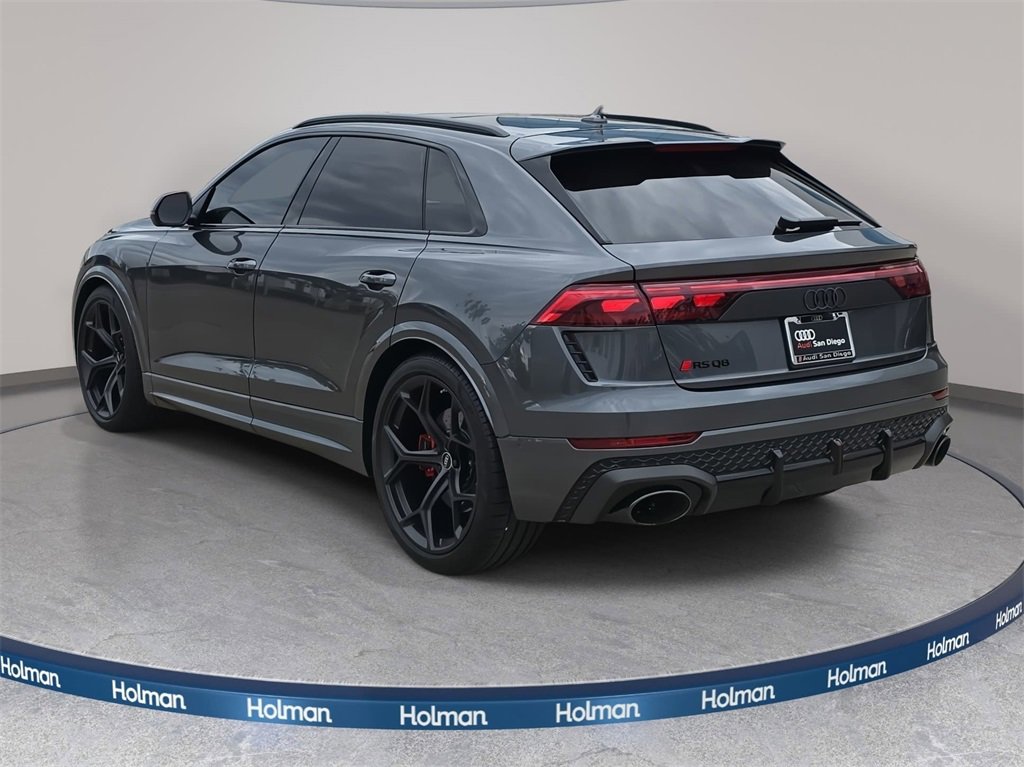New 2025 Audi RS Q8 performance image 5