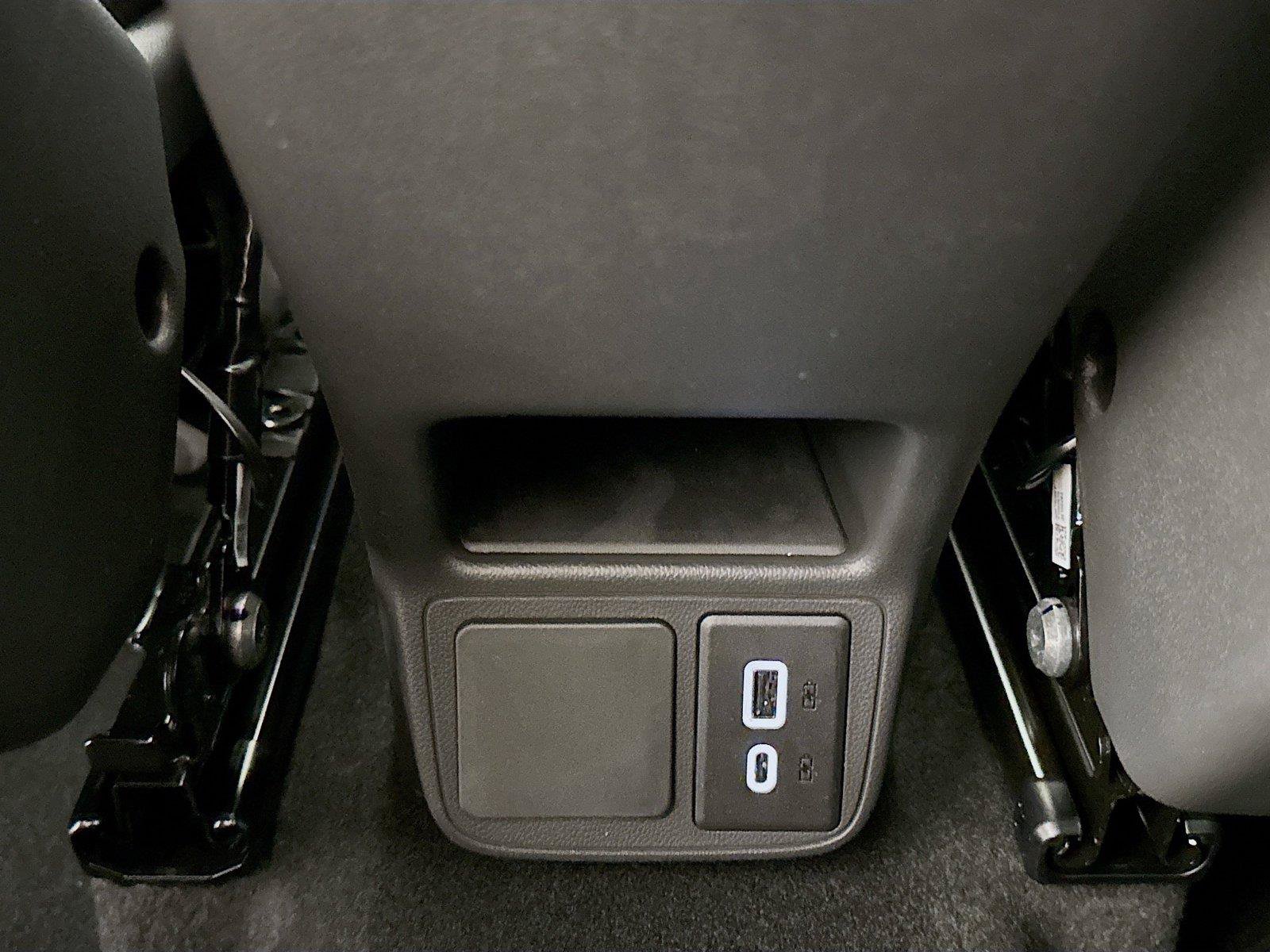 New 2026 Buick Encore GX Sport Touring w/ Advanced Technology Package AWD/4WD image 13