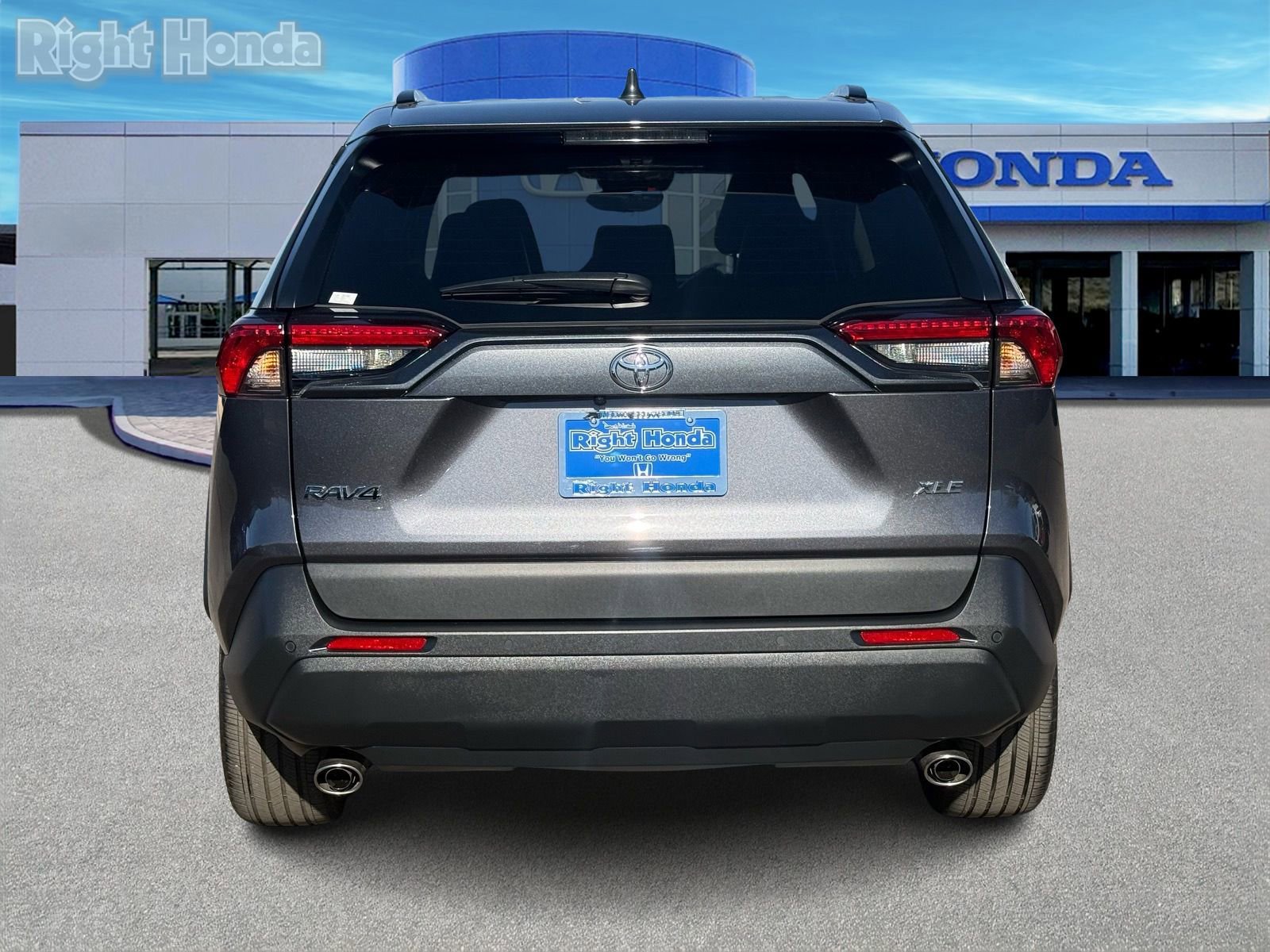 Used 2024 Toyota RAV4 XLE Premium w/ Weather Package image 6