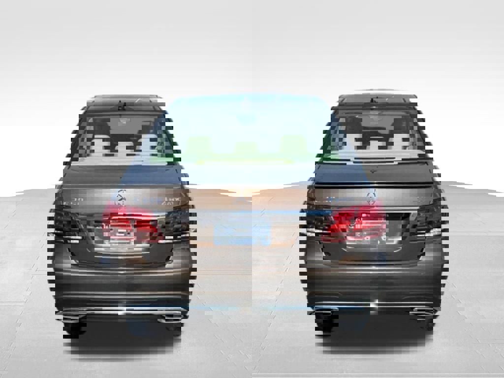 Used 2014 Mercedes-Benz E 350 4MATIC Sedan w/ Premium 1 Package image 5