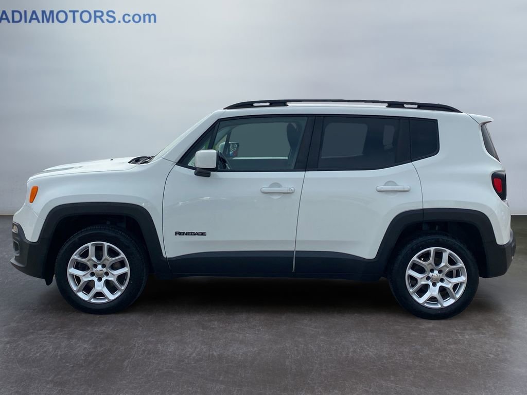 Used 2015 Jeep Renegade Latitude image 2