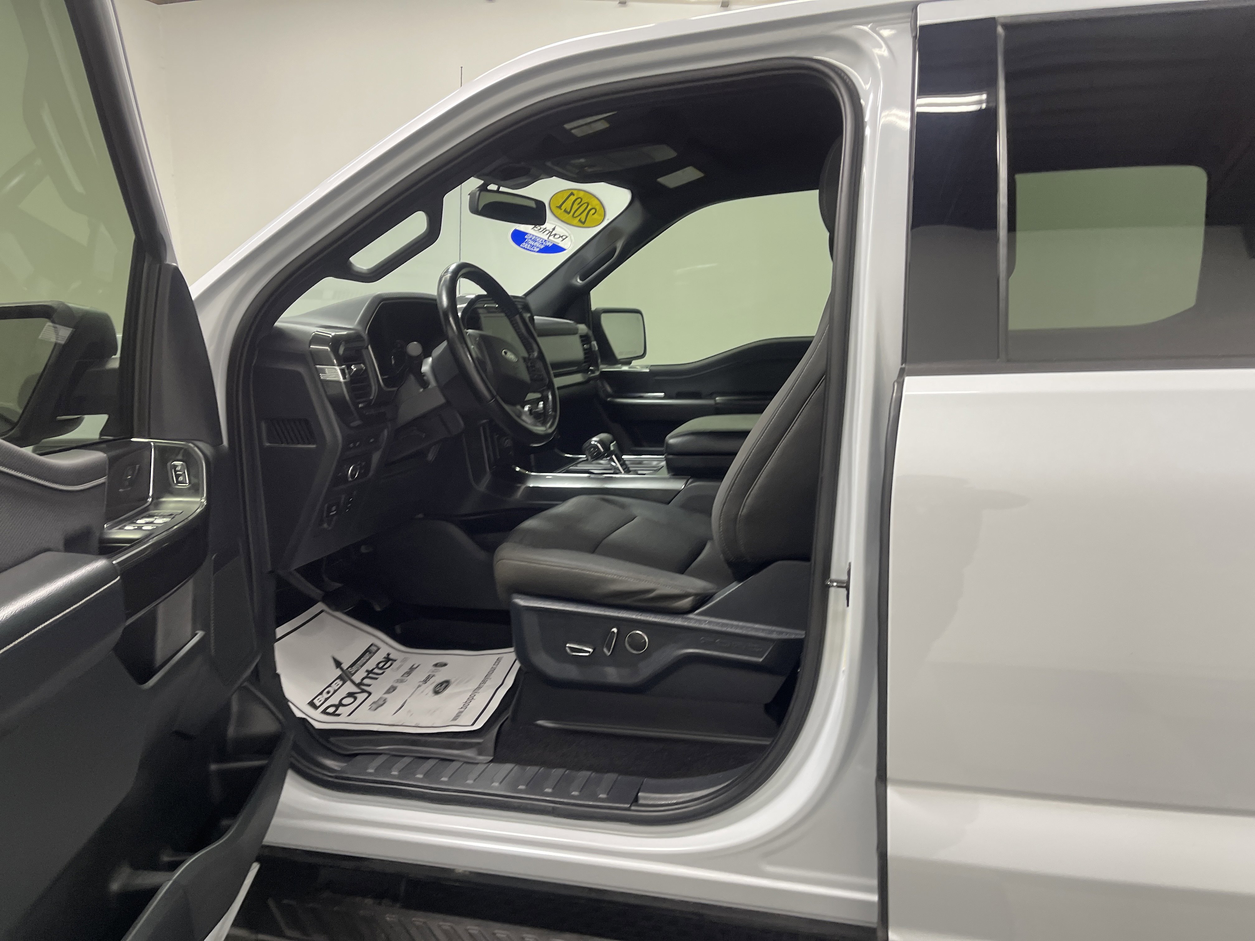 Used 2021 Ford F150 XLT w/ Equipment Group 302A High image 9