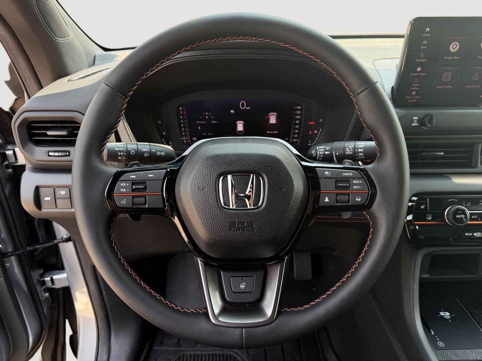 Used 2026 Honda Pilot TrailSport image 17